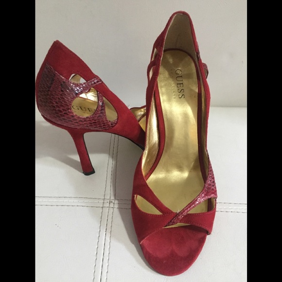 Guess Shoes by Marciano - Picture 2 of 4